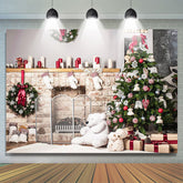 Weihnachten Baum Ziegel Kamin Tragen Kranz Hintergrund